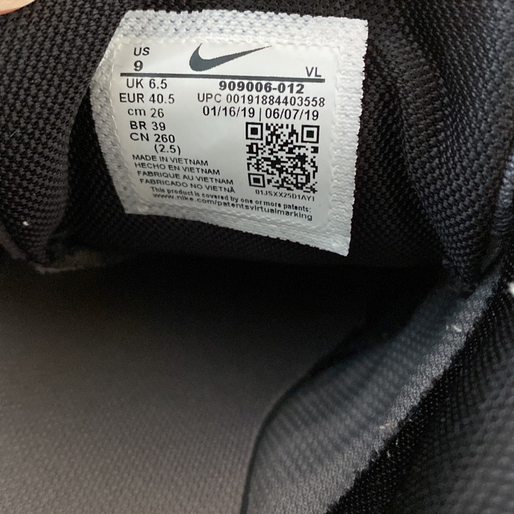 Nike running shoes - Picture 5 of 5